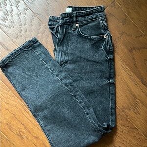 Zara Black Ankle Cropped Jeans